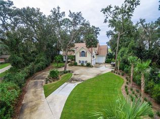 102 Royal Dr, Brunswick, GA 31523