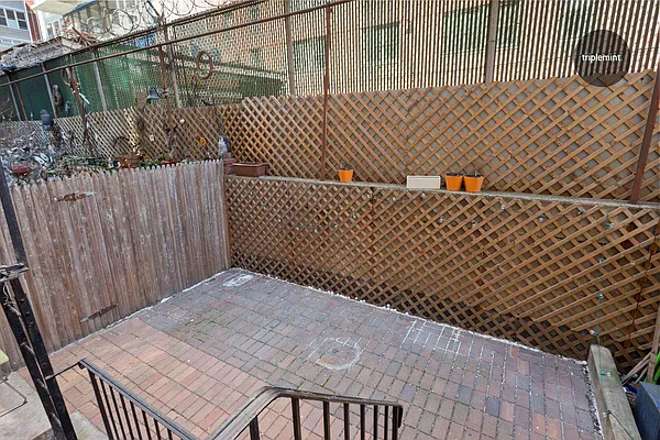 Rented by Triplemint | media 14