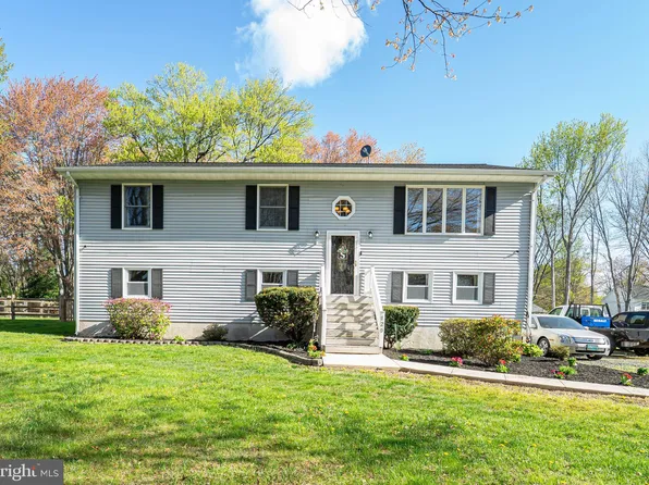 120 Tennessee Rd, Stevensville, MD 21666