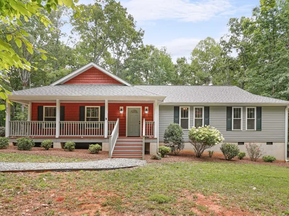 2621 Vinca Ln, Mebane, NC 27302