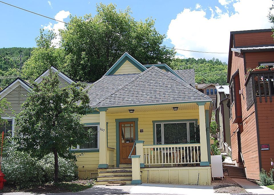 1st image of 1107 Woodside Ave