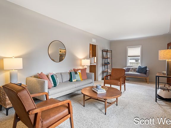 4th image of 3432 Dean Lake Ave NE