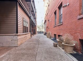 The Corinthian, Philadelphia, PA 19130