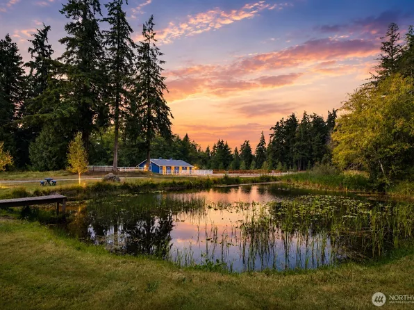 7929 NE Hunt Club Lane, Hansville, WA 98340