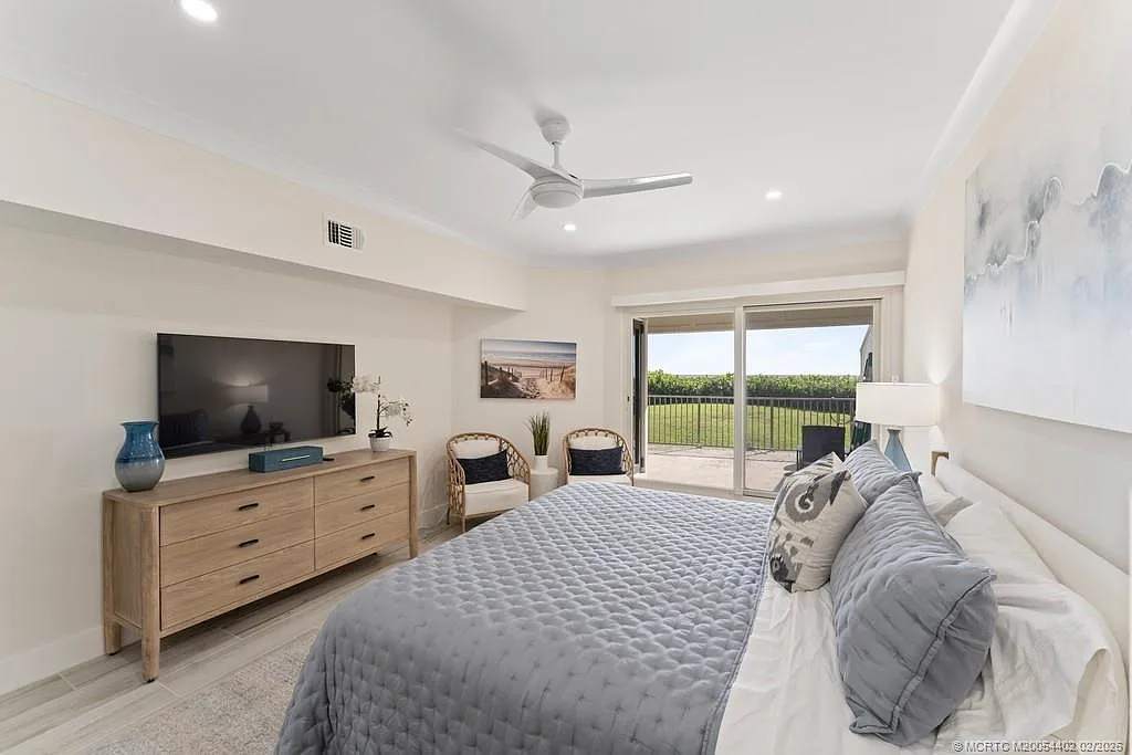 2 bed, 2.0 bath, 1545 sqft, $4,000 — Photo 4