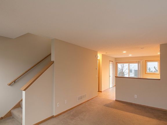 4th image of 4948 Emmit Dr N Unit 4