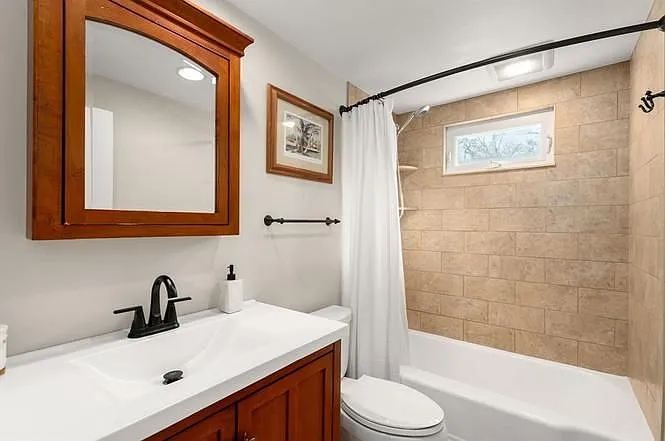438 Mount Vernon St — Photo 11