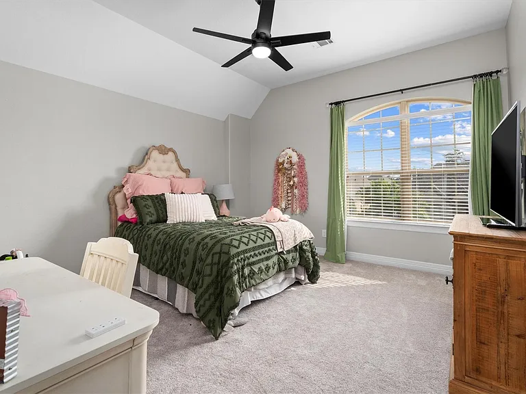 27121 Holtwood Grove Rd — Photo 34