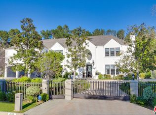 4550 Encino Ave, Encino, CA 91316