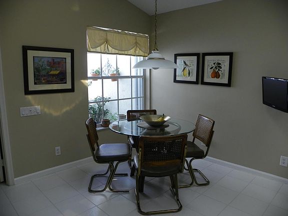 3rd image of 6120 Bluegrass Dr