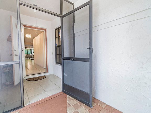 4th image of 9916 Pavarotti Ter APT 103