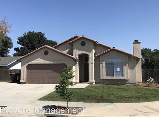 526 Driftwood Ave, Tulare, CA 93274