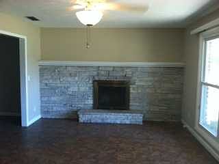 2nd image of 1896 Sunnymeade Dr