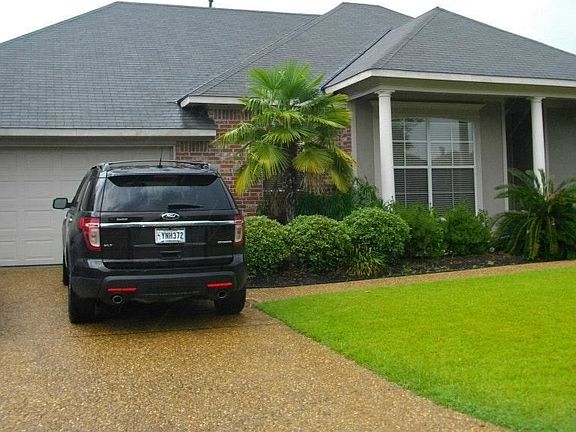 4th image of 5074 Longstreet Pl