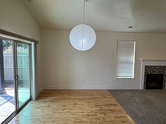 5th image of 2435 Bridgewater Way