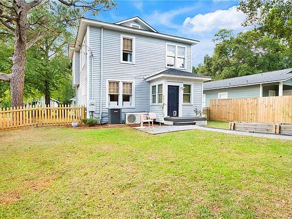 3rd image of 123 Macy Pl