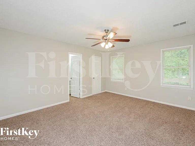 7460 Taylor Rd — Photo 10