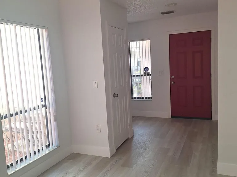 9561 NW 18th Ct — Photo 5