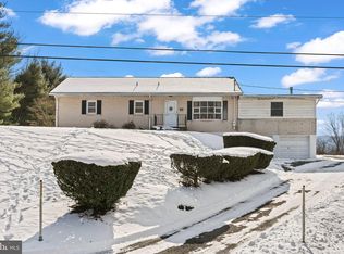 50 Briardale Rd, Dauphin, PA 17018