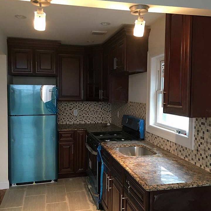2nd image of 14544 Sutter Ave