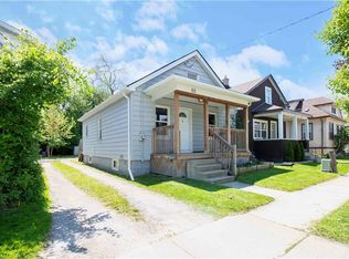 10 Manning St, Saint Catharines, ON L2R 1H9
