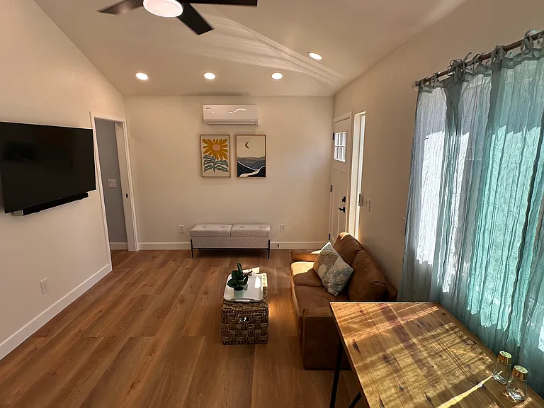 2069 S Garnsey St #2 — Photo 4