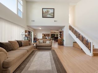 2140 N Pami Cir, Orange, CA 92867