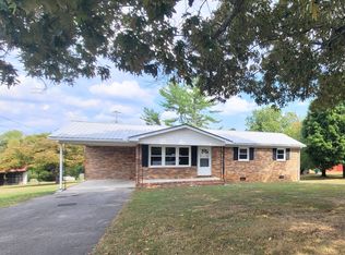 118 Lakeside Dr, Rock Island, TN 38581