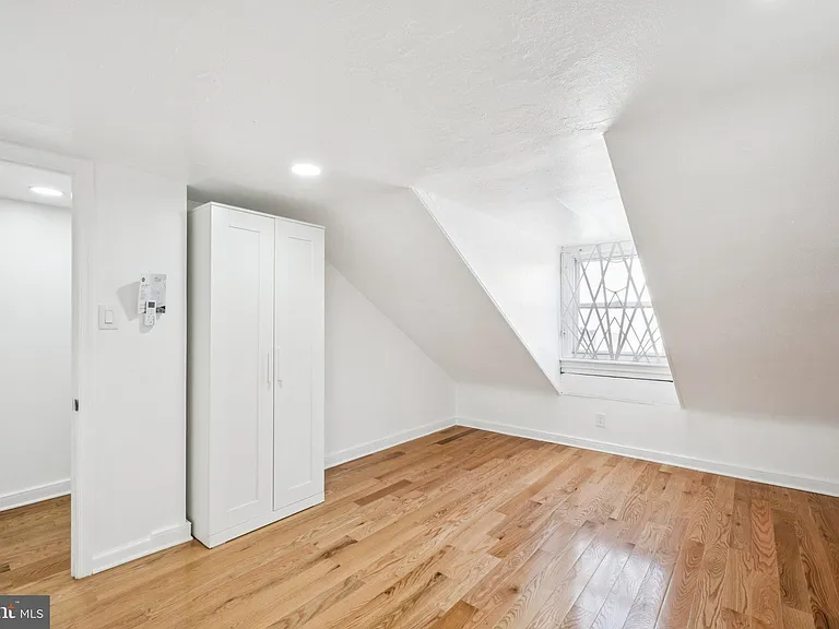1223 Spruce St #3F — Photo 32