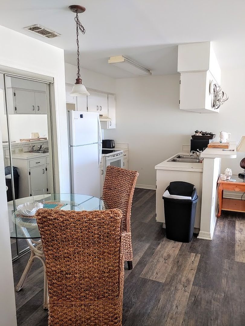 811 SE Mayo Dr, Crystal River, FL 34429 Zillow