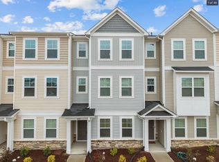 2427 Kasota Ln, Raleigh, NC 27610