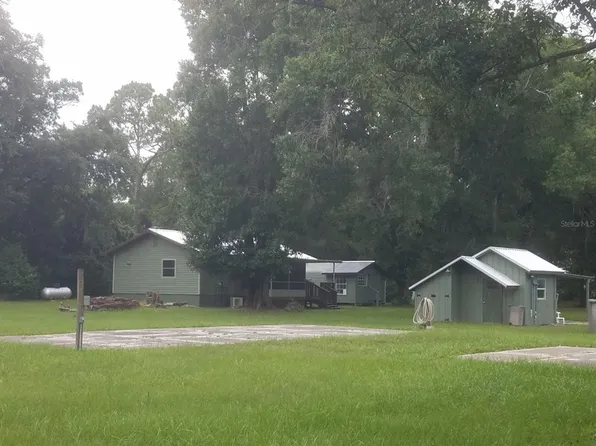 40841 Louise Rd, Umatilla, FL 32784