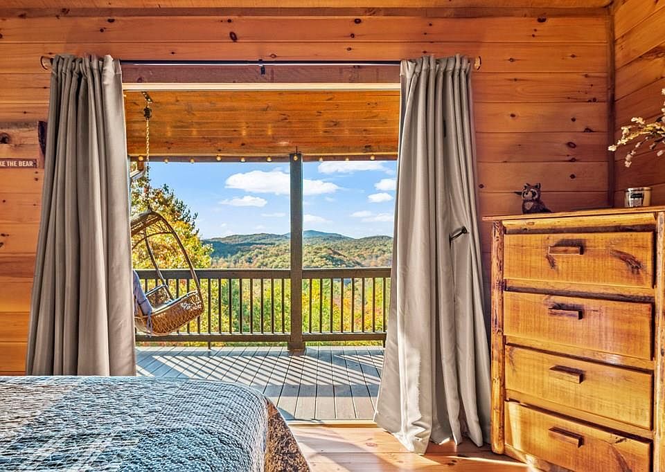 1st image of 222 Brooks Ridge Rd