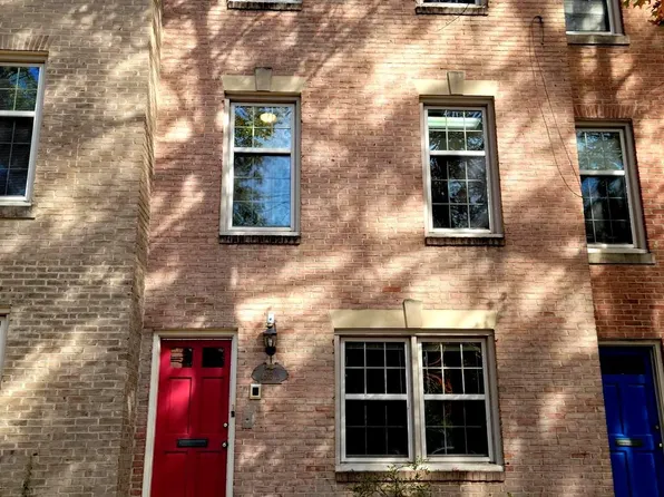 4513 1/2 Macarthur Blvd NW, Washington, DC 20007