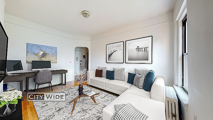 1st image of 335 E 88th St APT 4A