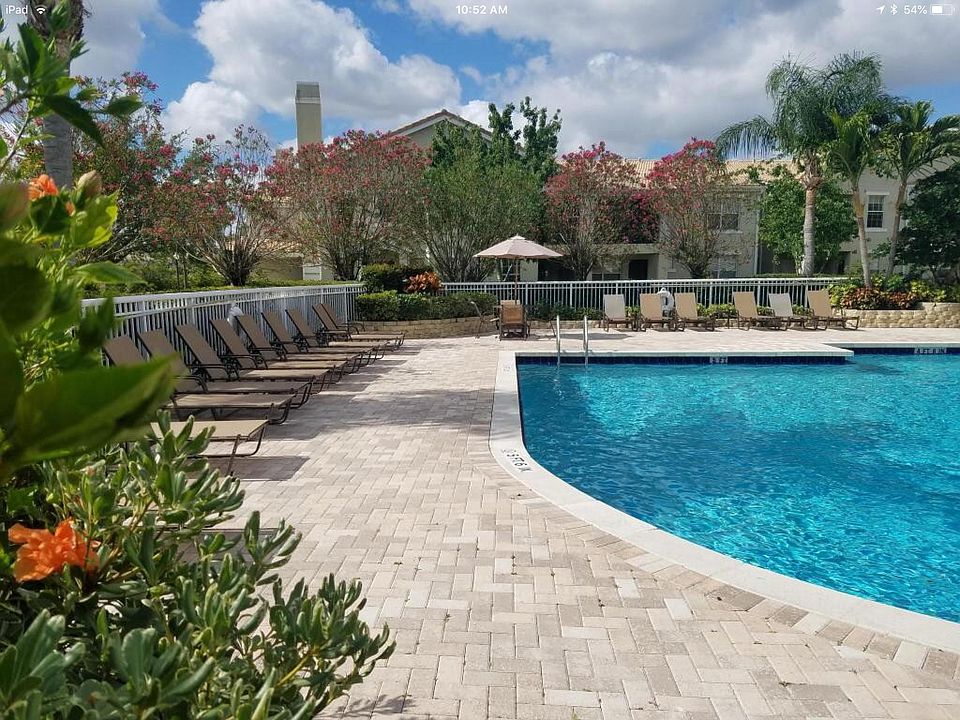 Pool area