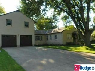 1158 N Garfield St, Fremont, NE 68025