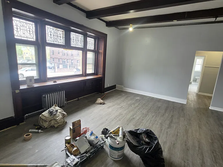 325 Roseville Ave #1 — Photo 4