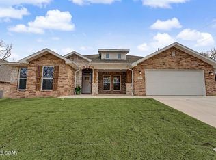 307 Walnut Ridge Dr, Joplin, MO 64801