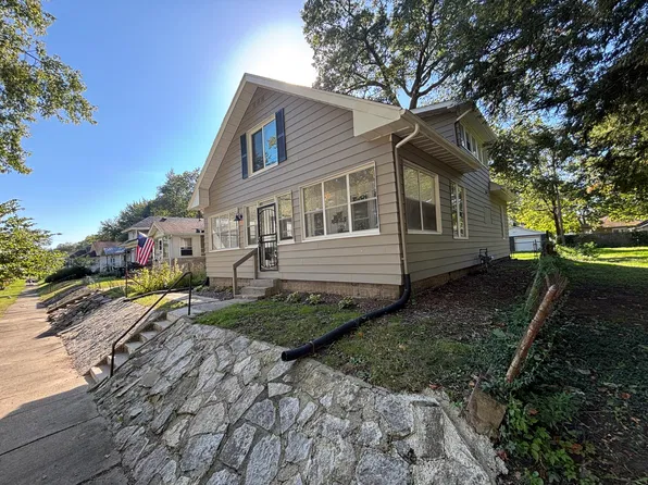 1321 N Brookfield St, South Bend, IN 46628