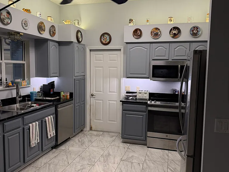 705 Vista Pl — Photo 10