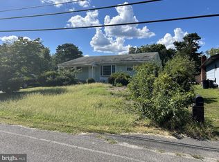 9 14th St, Williamstown, NJ 08094