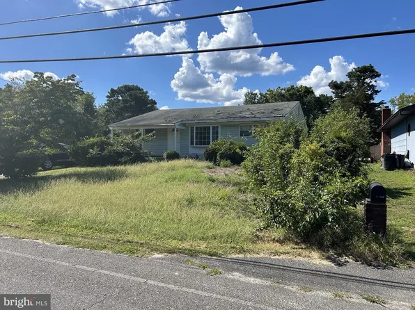 9 14th St, Williamstown, NJ 08094