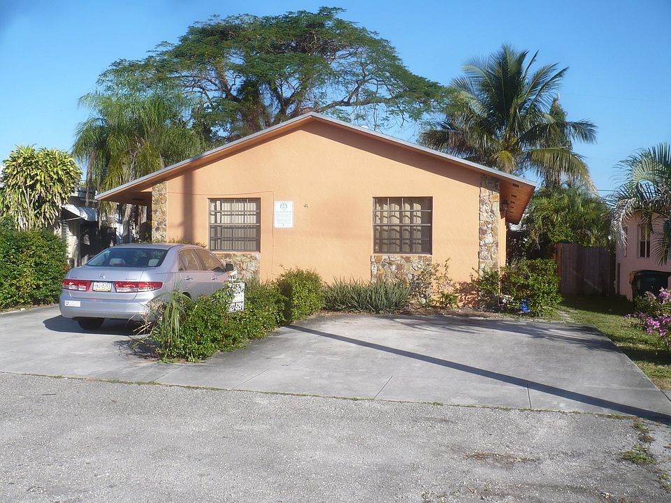 39 SE 4th Ter, Dania, FL 33004 Zillow