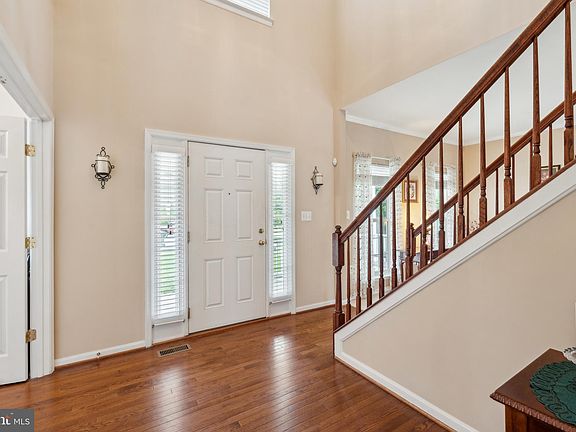 2nd image of 12149 Jennell Dr