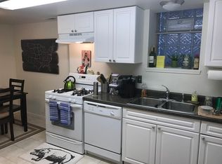 1424 W Fletcher St #GX, Chicago, IL 60657
