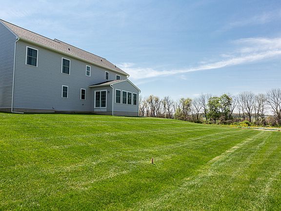 2nd image of 312 Greenwood Dr