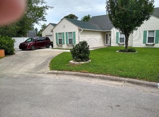 605 Mandy Ct, Morehead City, NC 28557