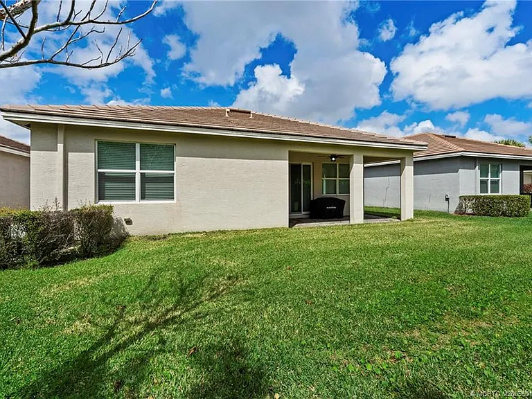 7461 SW Harbor Cove Dr — Photo 21