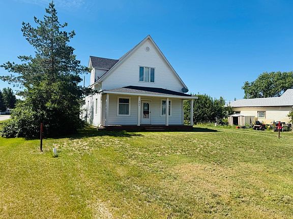 2nd image of 302 Empress Ave